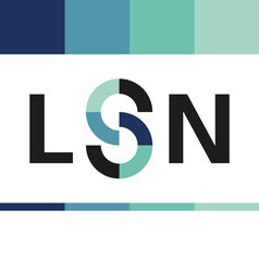 Auf dem Bildschirm eines Tablets sind Elemente des neuen Corporate Designs des LSN zu sehen.